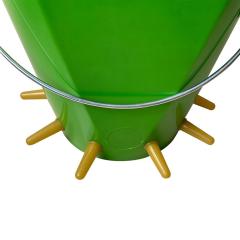 8L lamb feeding bucket