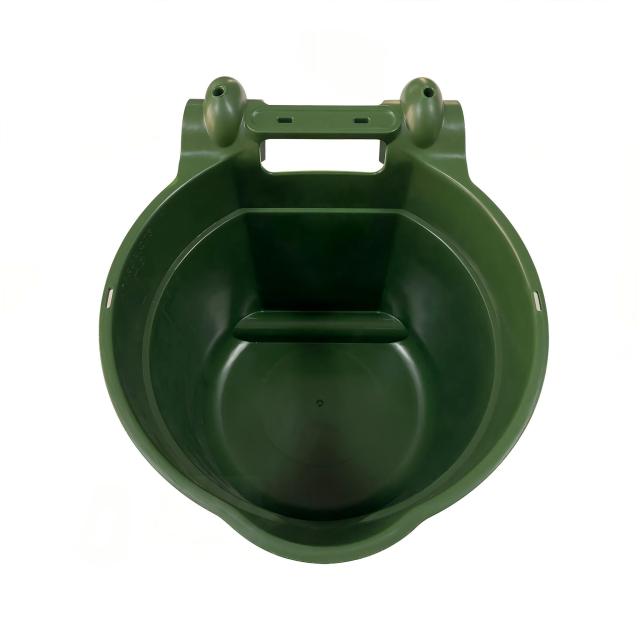 8L Horse feeding bucket