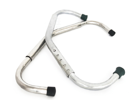 Heavy duty adjustable kick bar