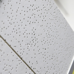 بلاط سقف من الألياف المعدنية الصوتية بتصميم ثقب الدبوس,أسقف من الألياف المعدنية | بلاط سقف عازل للصوت | ألواح أسمنتية ليفية | مورد صيني لشبكات السقف على شكل حرف T,شركة تصنيع بلاط السقف المقاوم للحريق بلاط السقف المصنوع من الألياف المعدنية الصوتية