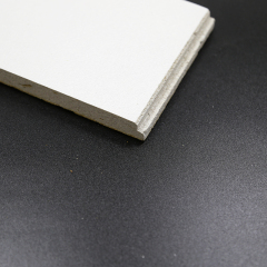 Гладкие белые потолочные плиты из минерального волокна, модель NRC 0,55 RH90 для коммерческих потолочных систем,Потолки из минерального волокна | Акустическая потолочная плитка | Фиброцементные плиты | Потолочные Т-образные решетки (поставщик из Китая),Гладкие белые потолочные плиты из минерального волокна NRC 0,55 RH90 — коммерческая потолочная система