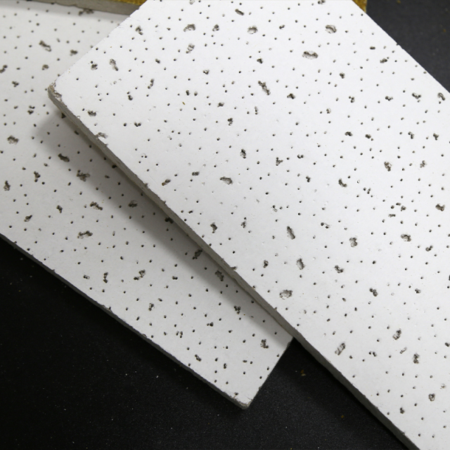 بلاط سقف من الألياف المعدنية ذو الشقوق الدقيقة (711) موديل PM01,أسقف من الألياف المعدنية | بلاط سقف عازل للصوت | ألواح أسمنتية ليفية | مورد صيني لشبكات السقف على شكل حرف T,أفضل مورد لبلاط السقف المصنوع من الألياف المعدنية‌ 595x595x12 مم