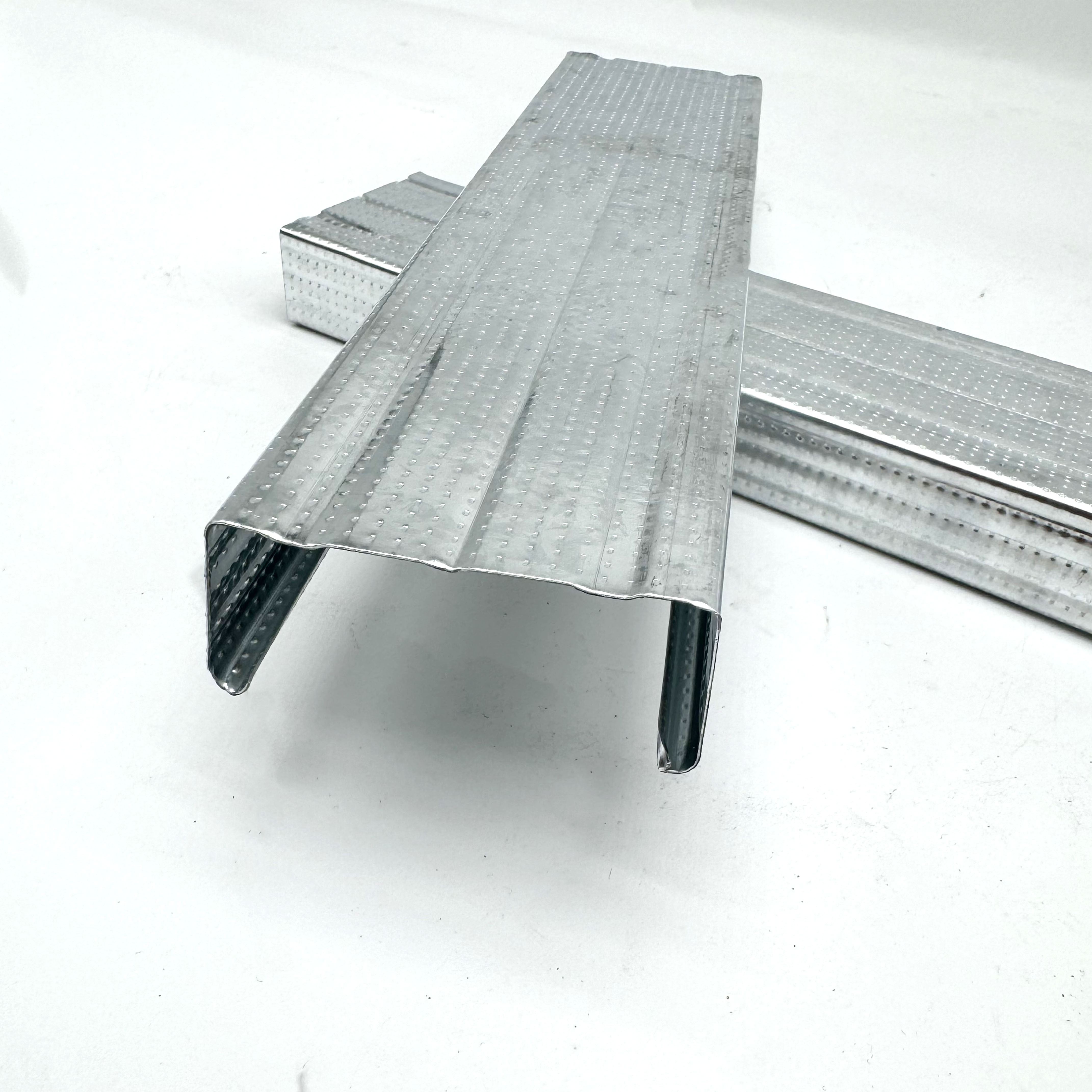 Galvanized Steel Profile CD 60 Metal Furring Channel for Ceiling System,أسقف من الألياف المعدنية | بلاط سقف عازل للصوت | ألواح أسمنتية ليفية | مورد صيني لشبكات السقف على شكل حرف T,CD 60 Metal Furring Channel | Galvanized Steel Ceiling Profile from China factory