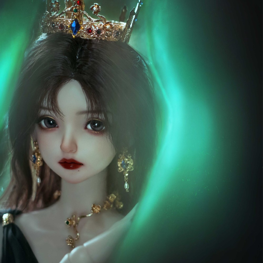 Crown Elf-Aoife