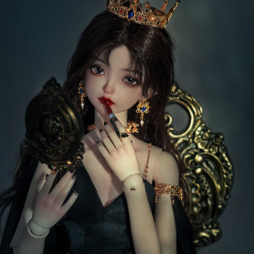 Crown Elf-Aoife