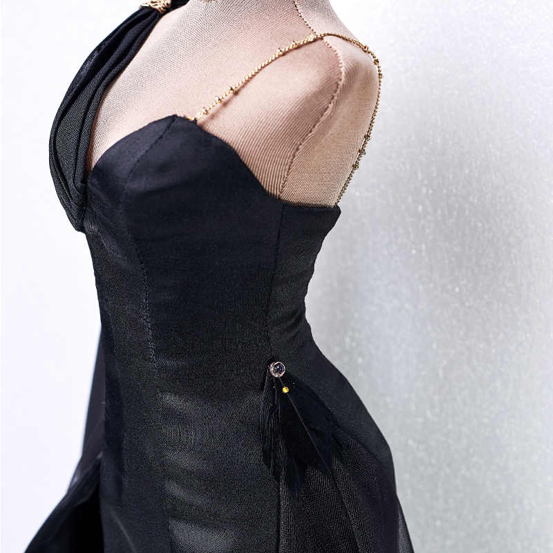 Costumes of 62 Aoife - Dark Night