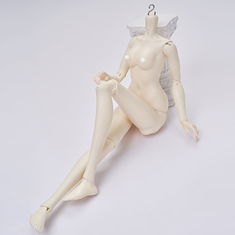 60CM Older girl regular chest with flat foot legs