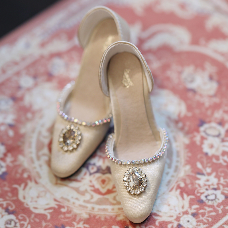 1/3 Embellished open waist satin high heel(Gold)