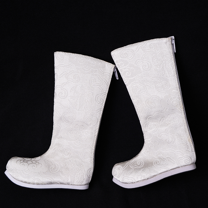 74 Men’s ancient style brocade boot