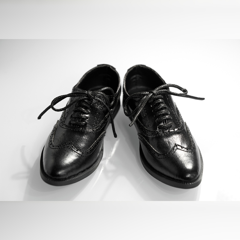 1/3 74 Men’s brogue lace up shoe