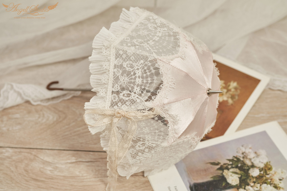 1/4Western style lace unbrella
