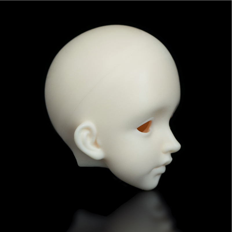 Nude head of Aoife