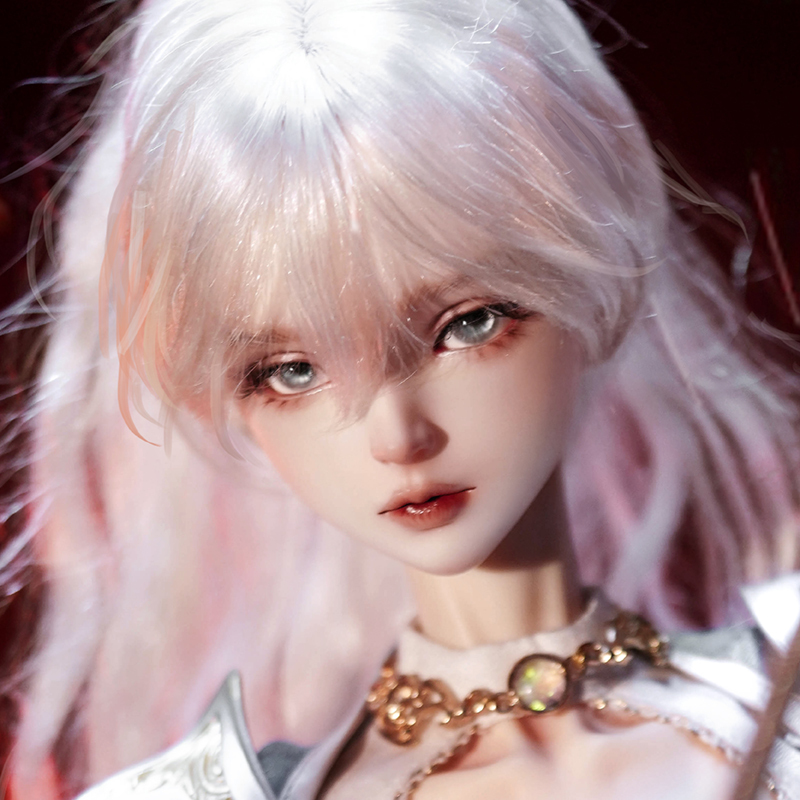 Kelly (the Royal Knight version of AS 18th Anniversary)