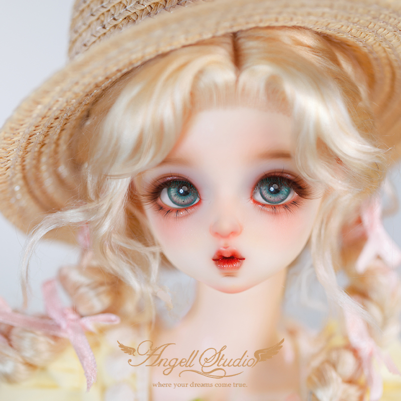 Little Summer Solstice/Little Mia Florist