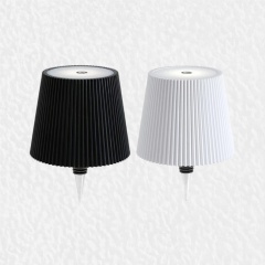 Dining table/desk lamp