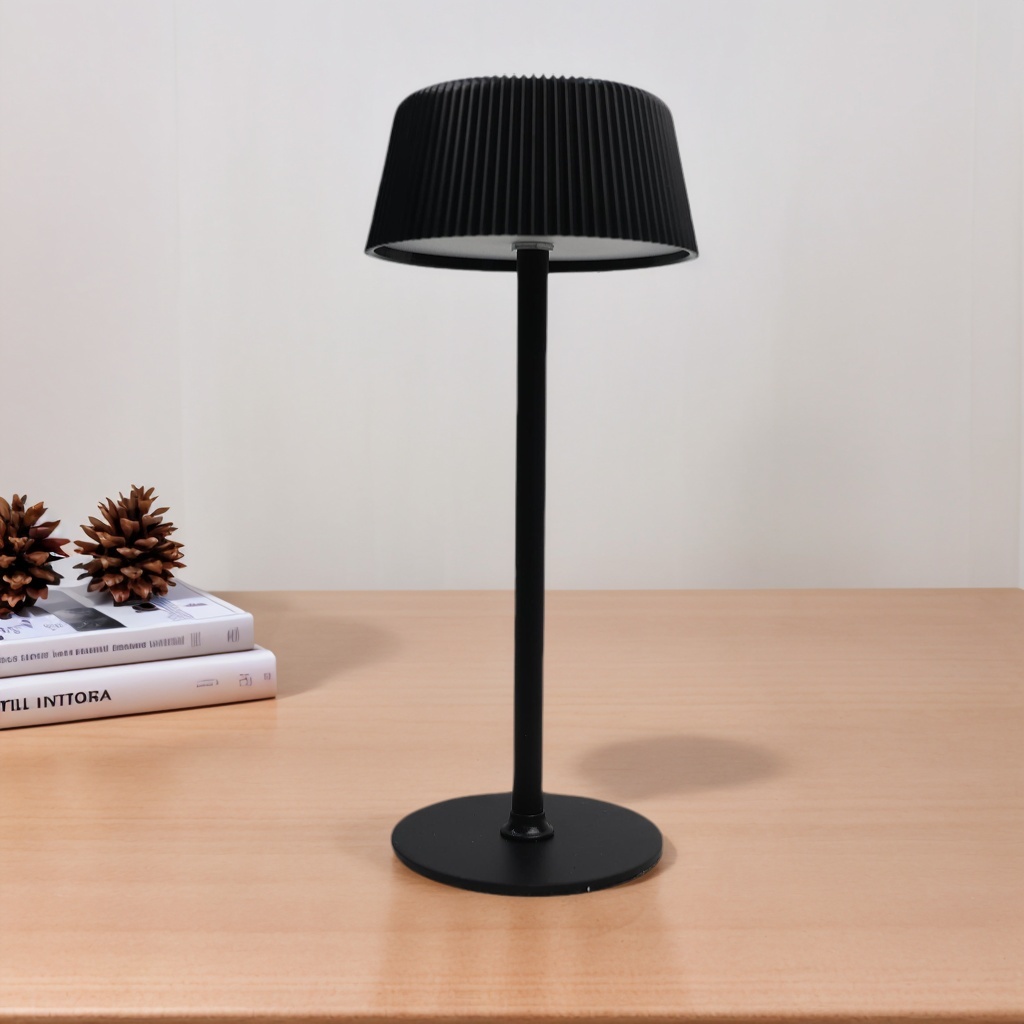 Dining table/desk lamp