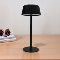Dining table/desk lamp