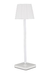High-legged table lamps are used in dining tables and bars