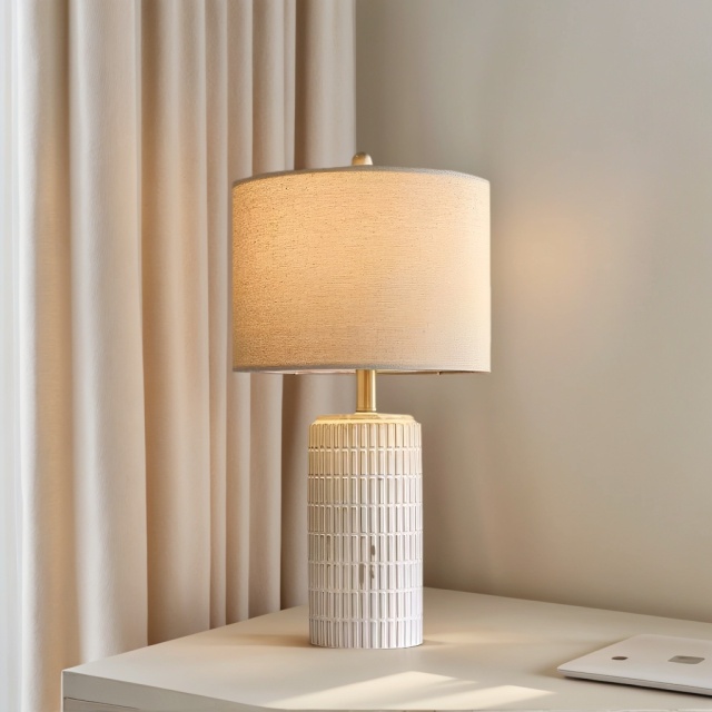 Baiyeco Vintage Bedside Light - Plug-in Bulb Lamp Ceramic Body Iron Neck Fabric Diffuser Global Use