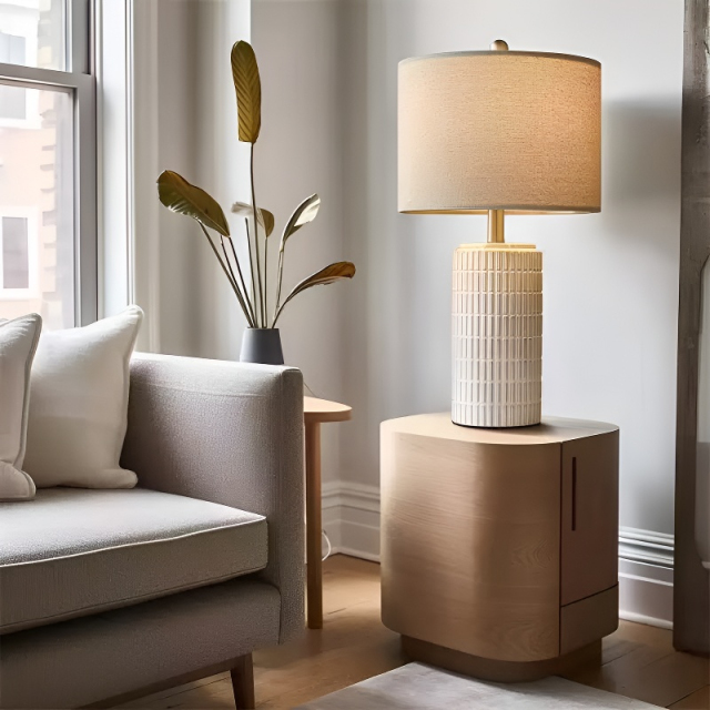 Baiyeco Vintage Bedside Light - Plug-in Bulb Lamp Ceramic Body Iron Neck Fabric Diffuser Global Use