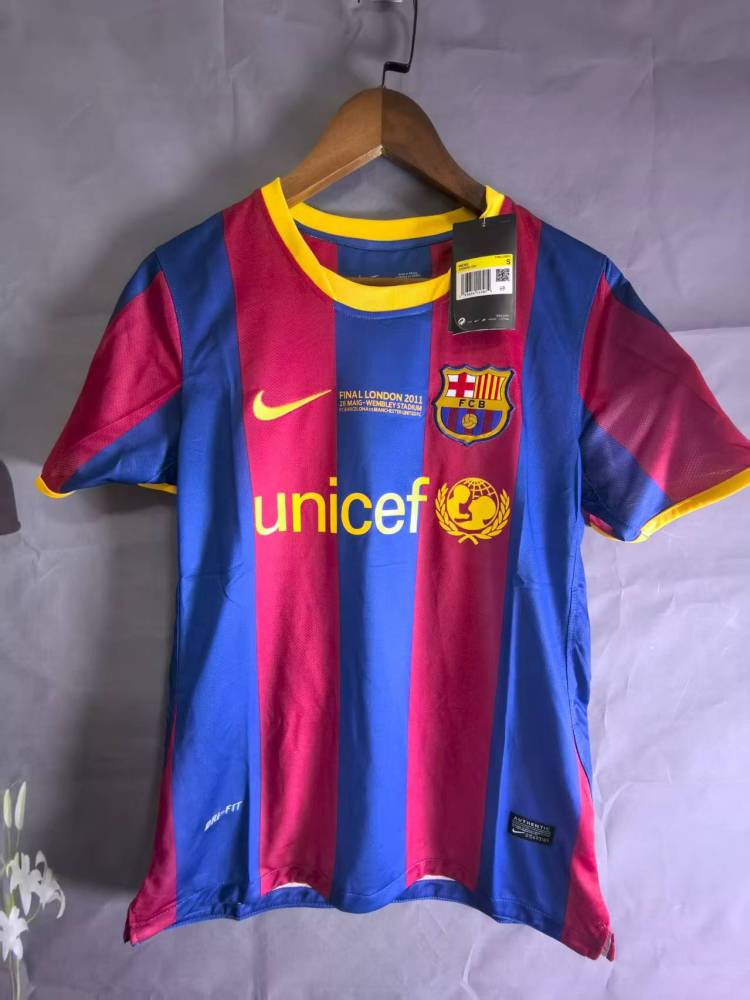 10-11 Barcelona home