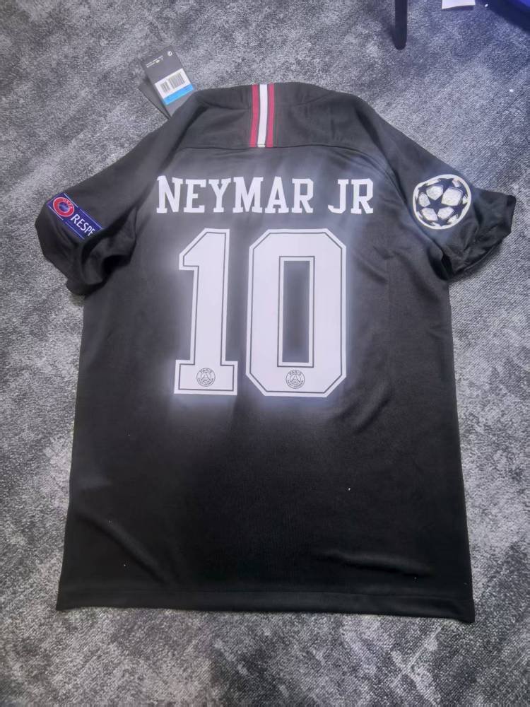 18-19 Paris Champions League