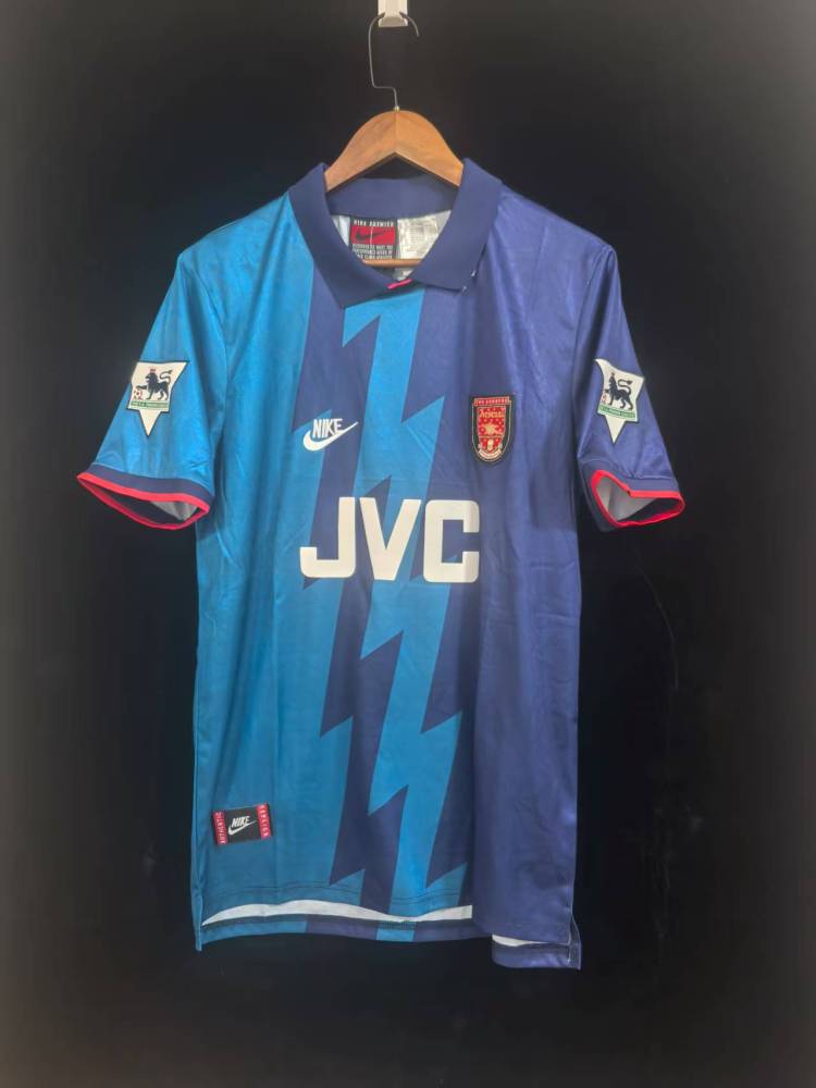 95-96 Arsenal away