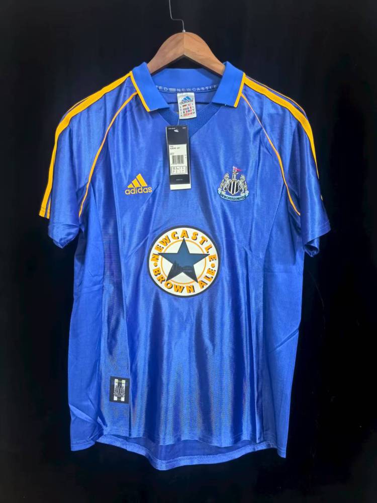 98-99 Newcastle Away