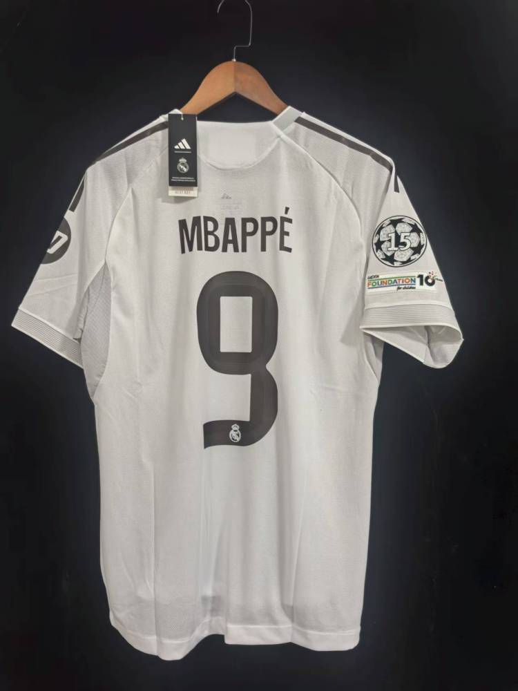 25-26Real Madrid home