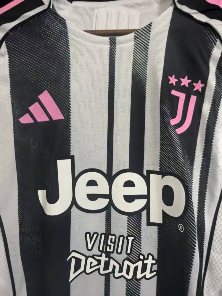 25-26 Juventus home