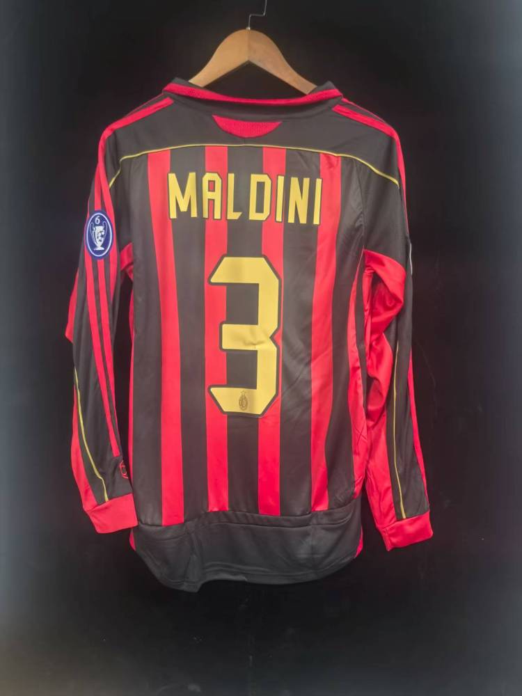 06-07 AC Milan home