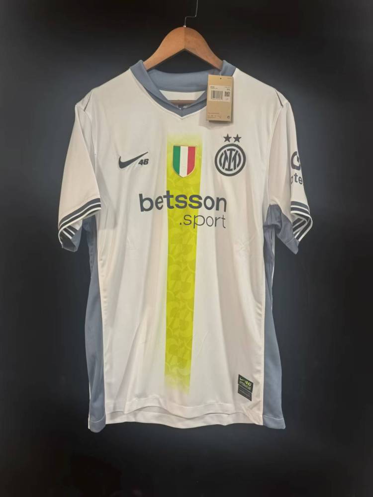 24-25 Inter Milan X Rossi
