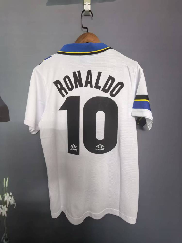 97-98 Inter Milan away
