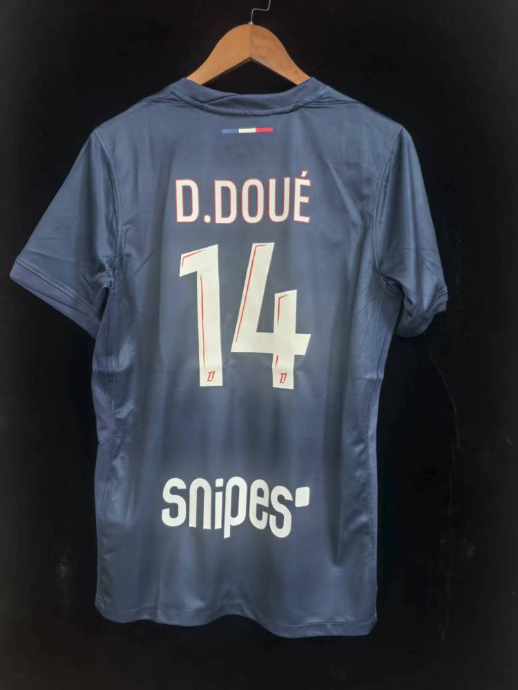 24-25 Paris home