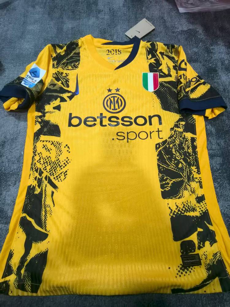 24-25 Inter Milan third