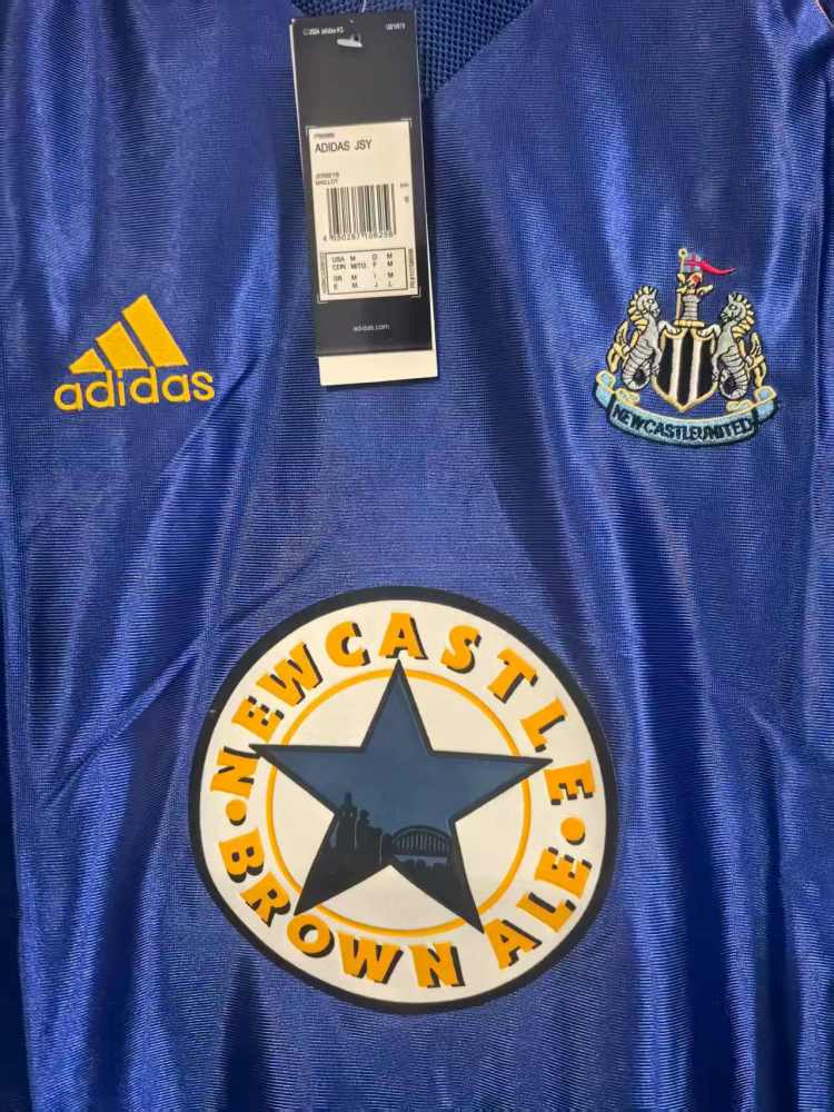 98-99 Newcastle Away