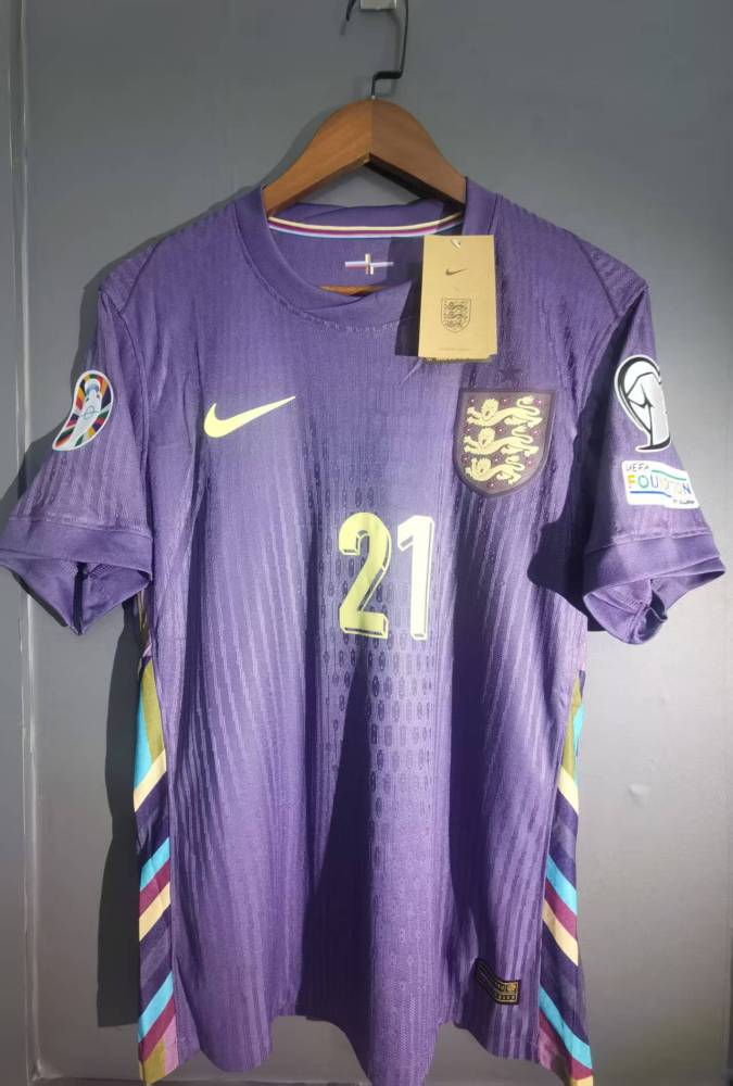 24-25 England away player edition