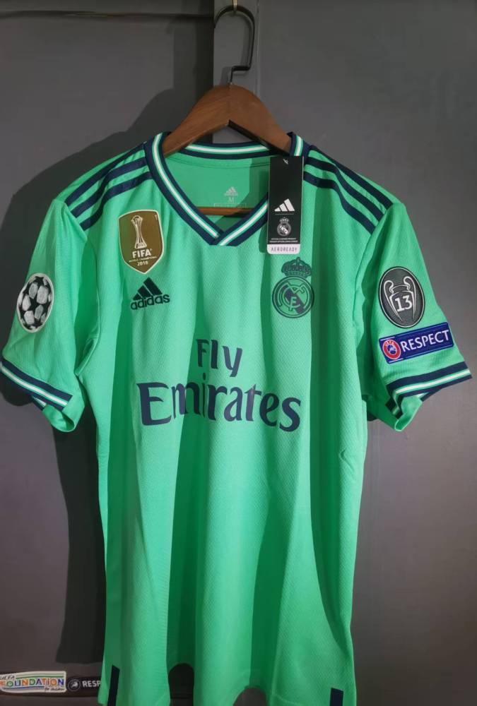 19–20 Real Madrid third