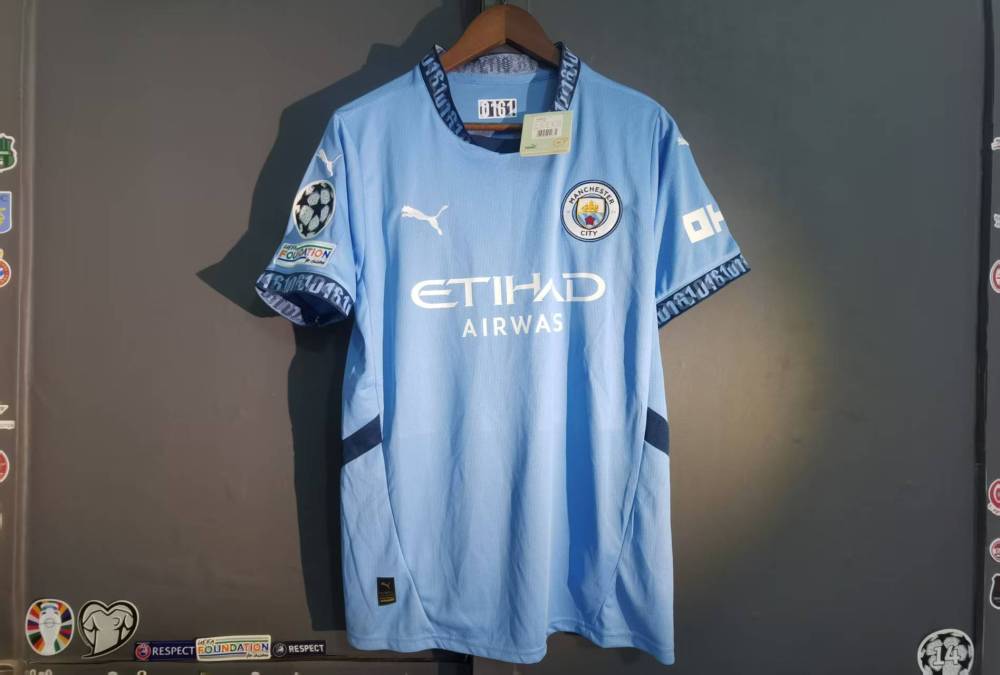 24-25 Manchester City Home