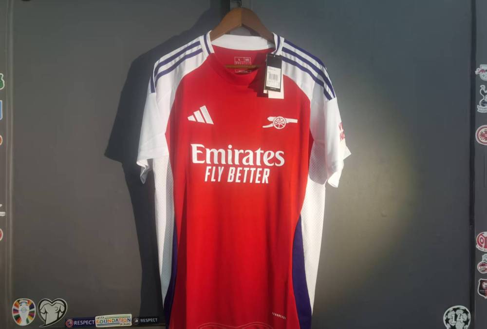 24-25 Arsenal home