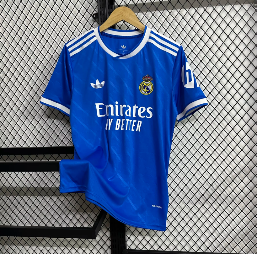 25-26 Real Madrid two visitors