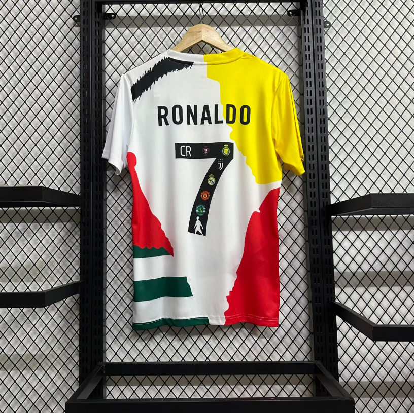 25-26 Cristiano Ronaldo graffiti version