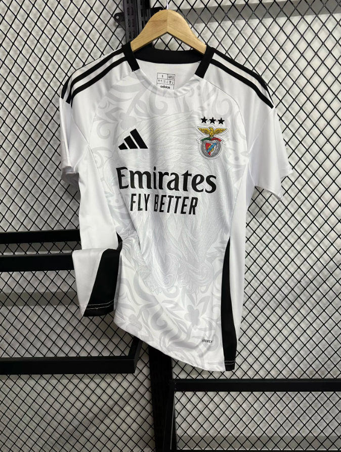 Benfica training shirts for 25-26