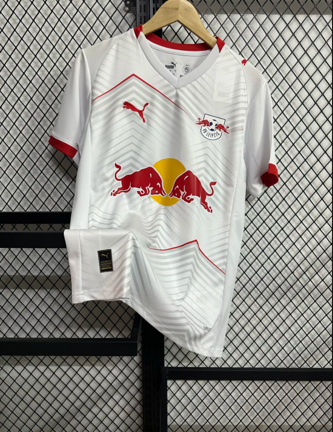 25-26 Leipzig at home
