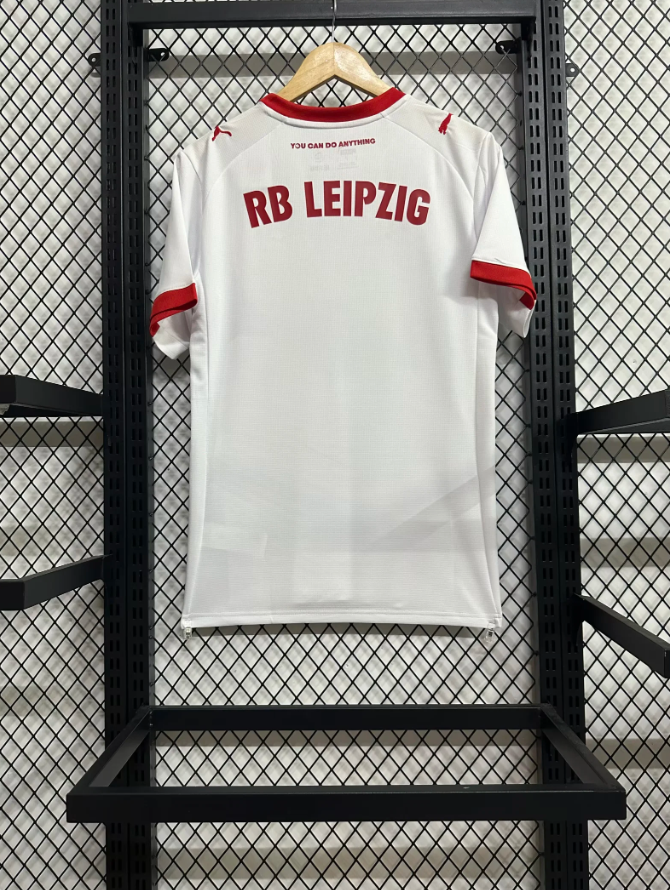 25-26 Leipzig at home
