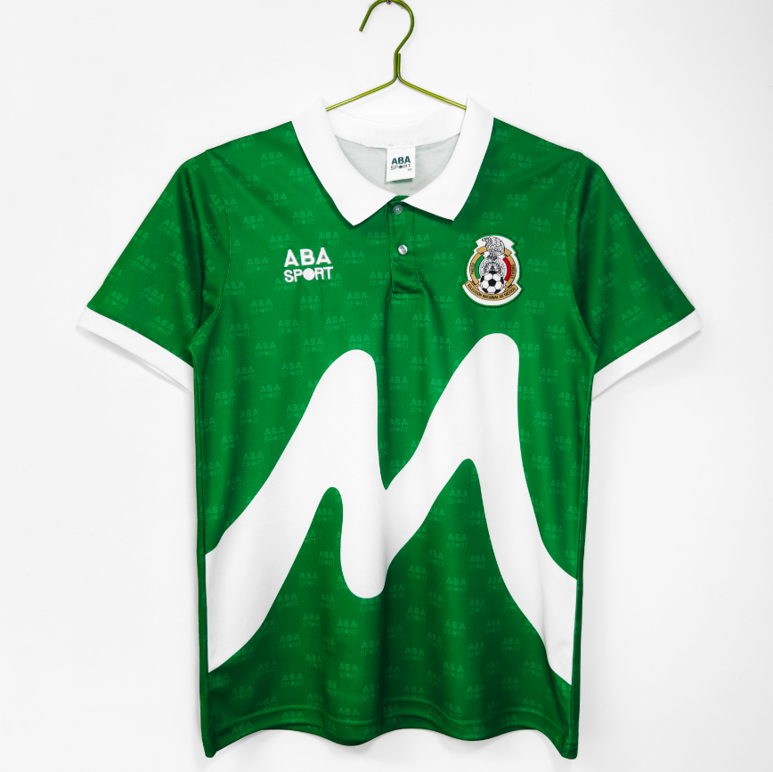 In the 1995 season, Mexico played at home