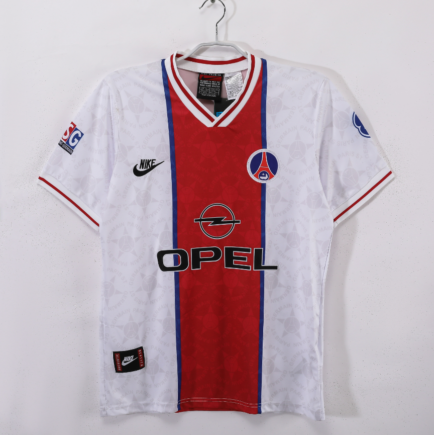 Paris Saint-Germain's away games in the 1995/96 season