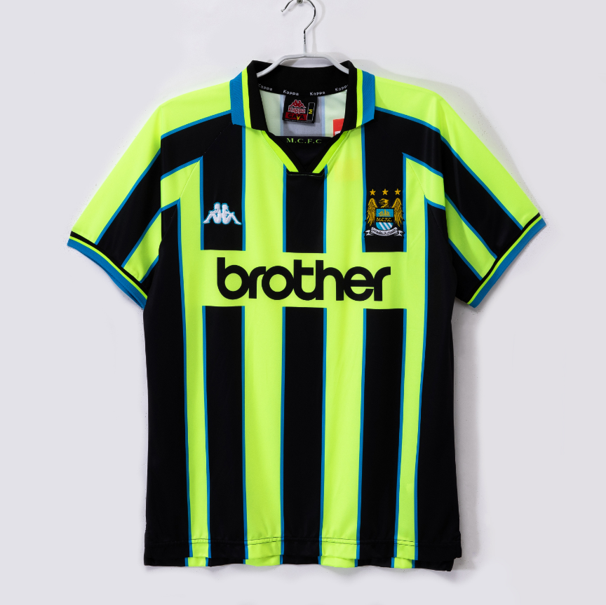 Manchester City's away game in the 1998/99 season