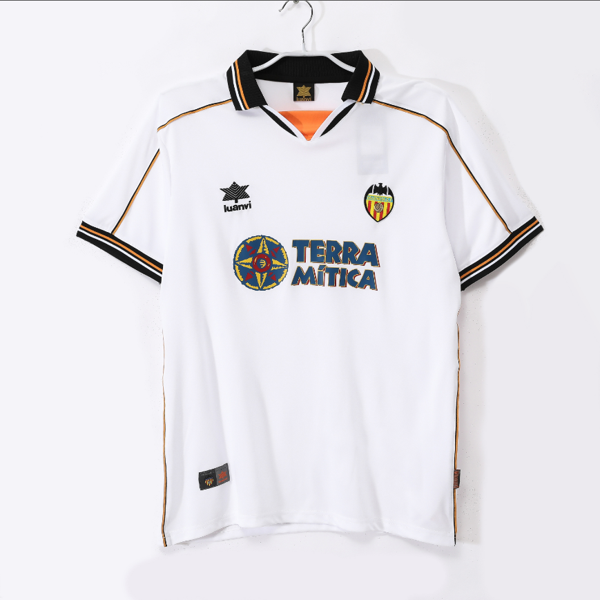 Valencia's home ground in the 1999/00 season