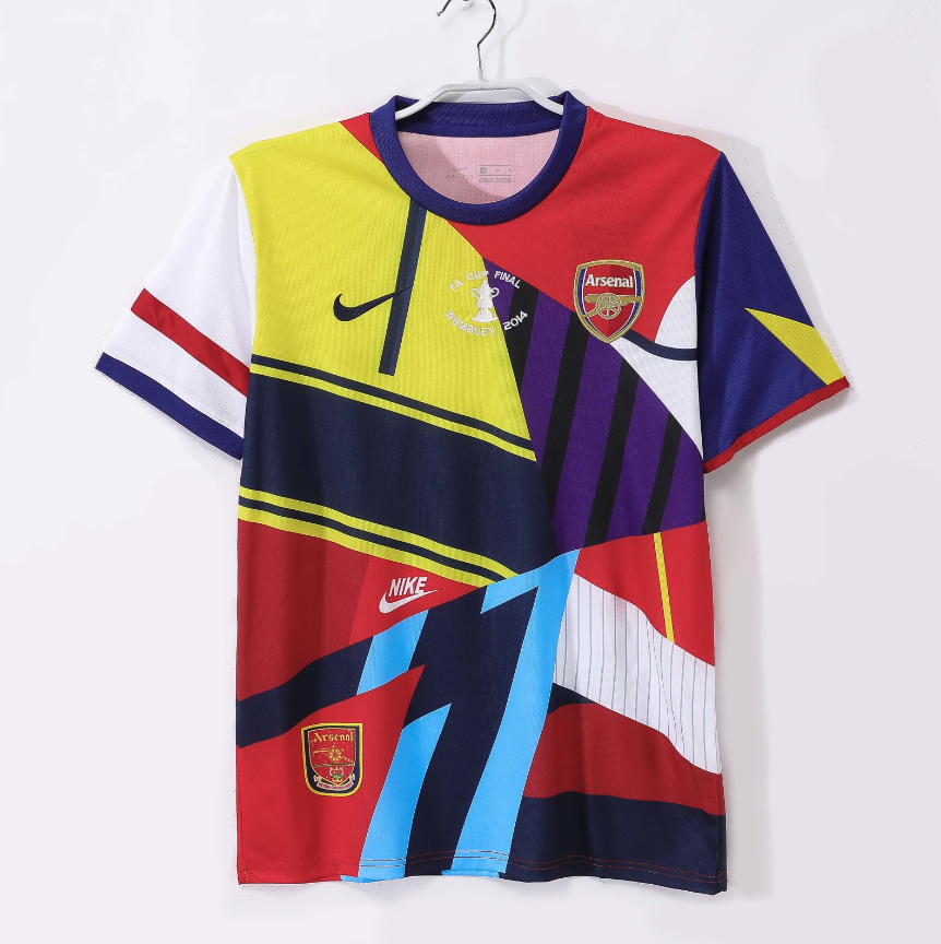 The 2014 season Arsenal Commemorative Edition